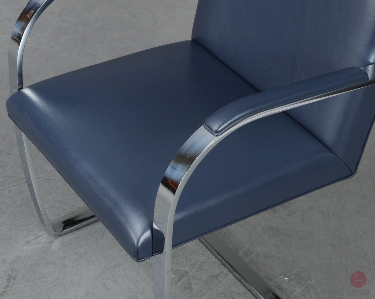 Knoll Brno Freischwinger Leder Blau gebraucht