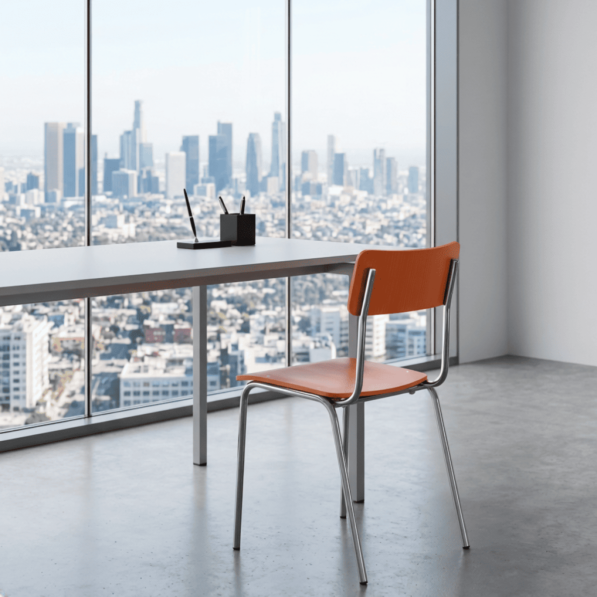 L&C Stendal Comeback Stuhl mit Gestell aus Stahlroht und Stitz- und Rückenfläche in signalorange gebeiztem Buchenschichtholz