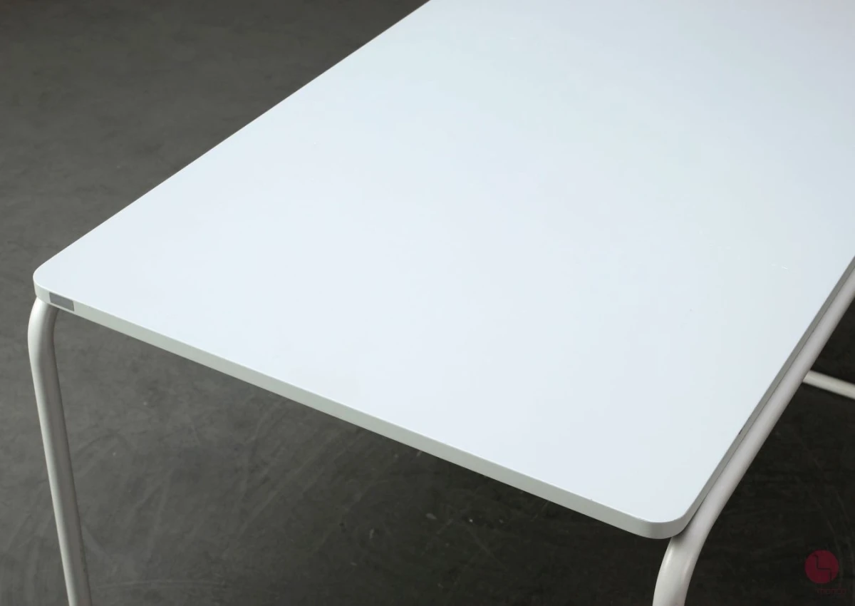 Muji by Thonet - Bauhaus Schreibtisch aus der Pipe Serie von Konstantin Grcic, gebraucht