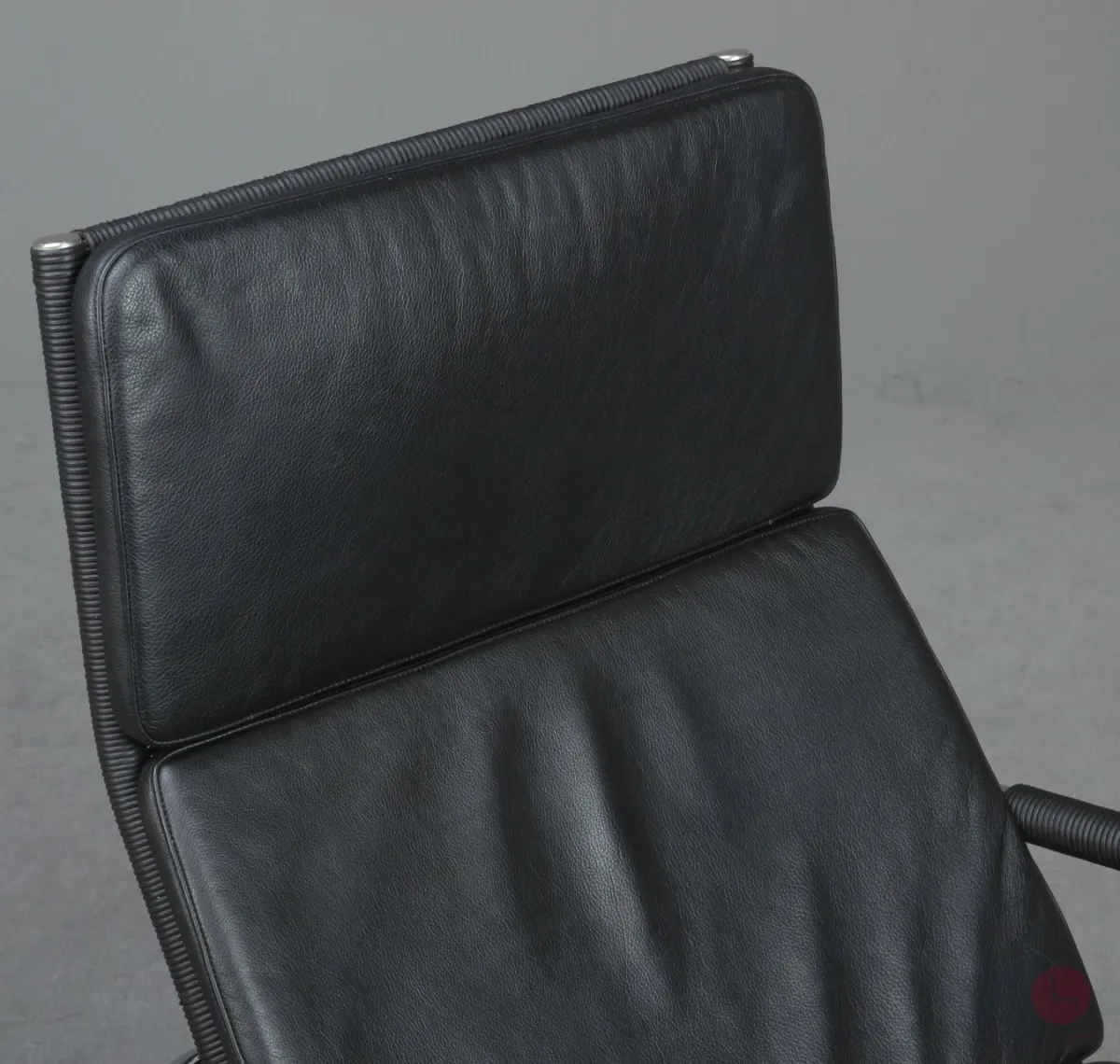Tecta D35 Lounge Sessel mit schwarzem Leder und Gefelcht gebraucht