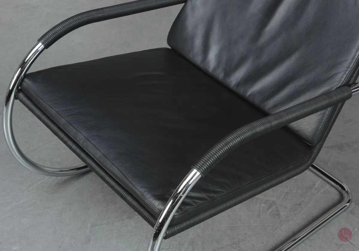 Tecta D35 Lounge Sessel mit schwarzem Leder und Gefelcht gebraucht