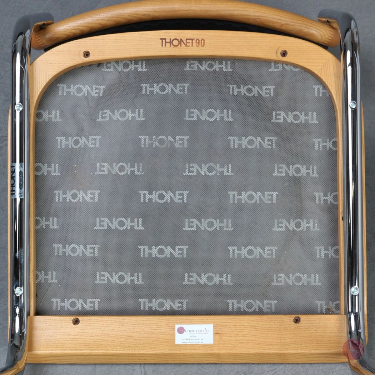Thonet S23 P Freischwinger mit Stoff Polster Schwarz Thonet S23 P Freischwinger mit Stoff Polster Schwarz