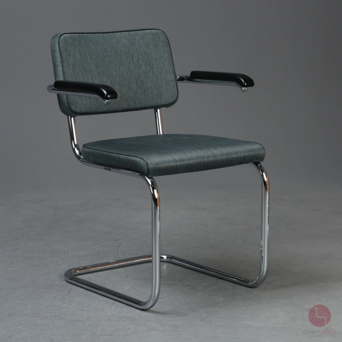 Thonet S64 PV Freischwinger mit Polster in Grün Grau gebraucht