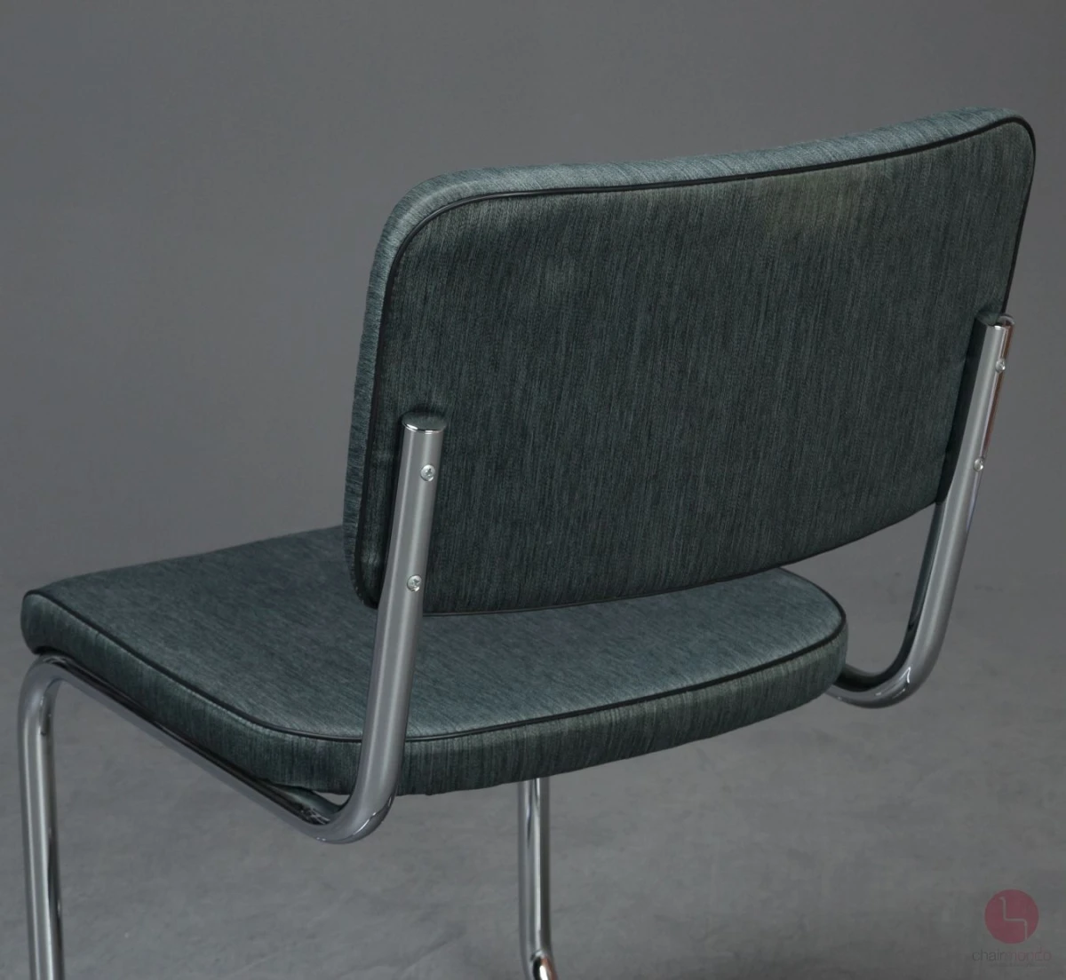 Thonet S32 PV Freischwinger Stoff Grün Grau mit Vollpolster gebraucht