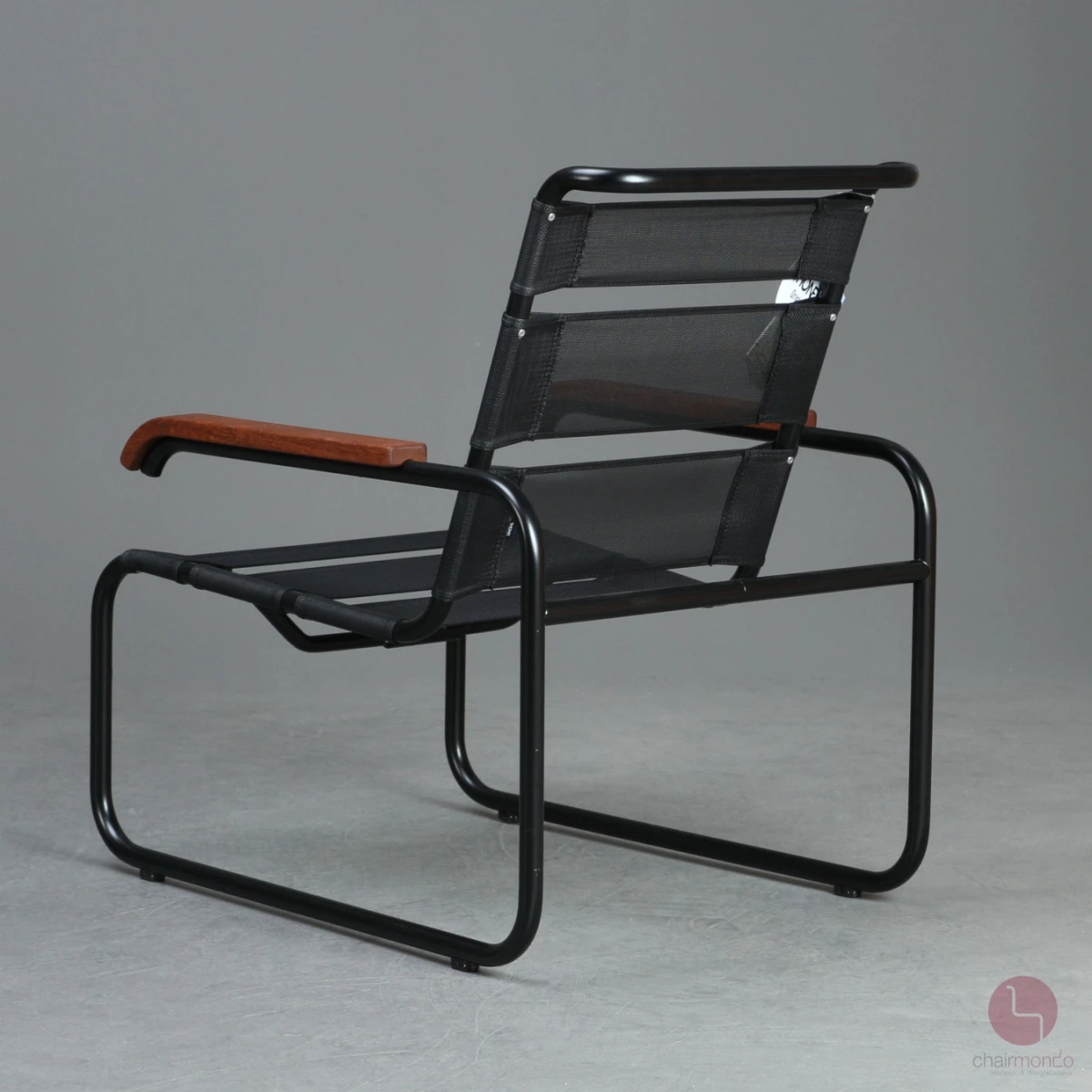 Thonet S35 N Gartensessel mit Netzgewebe und Iroko Armlehnen neuwertig - gebraucht Thonet S35 N Gartensessel mit Netzgewebe und Iroko Armlehnen neuwertig - gebraucht