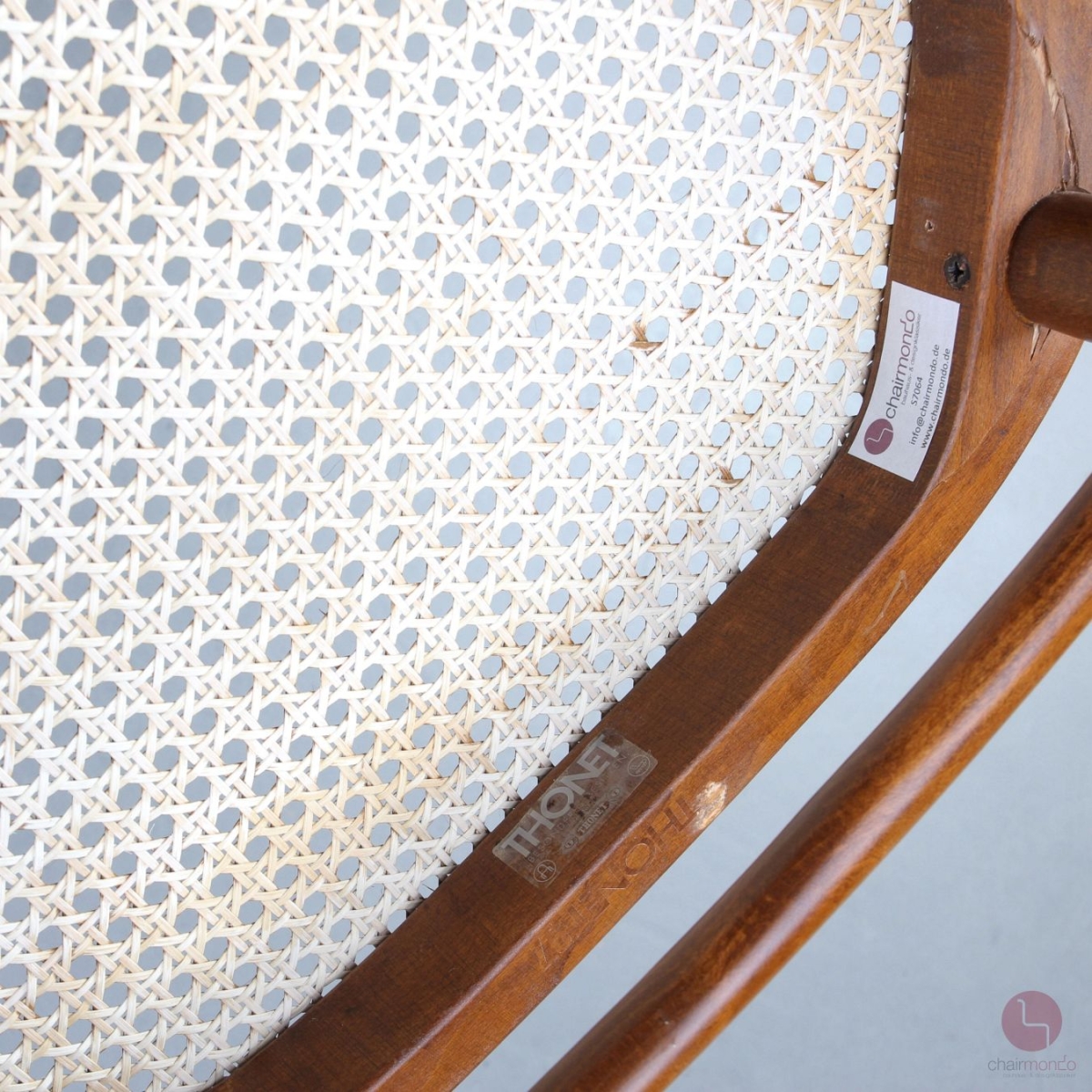 Thonet 215 RF Kaffeehaus Stuhl mit Armlehne Braun gebraucht