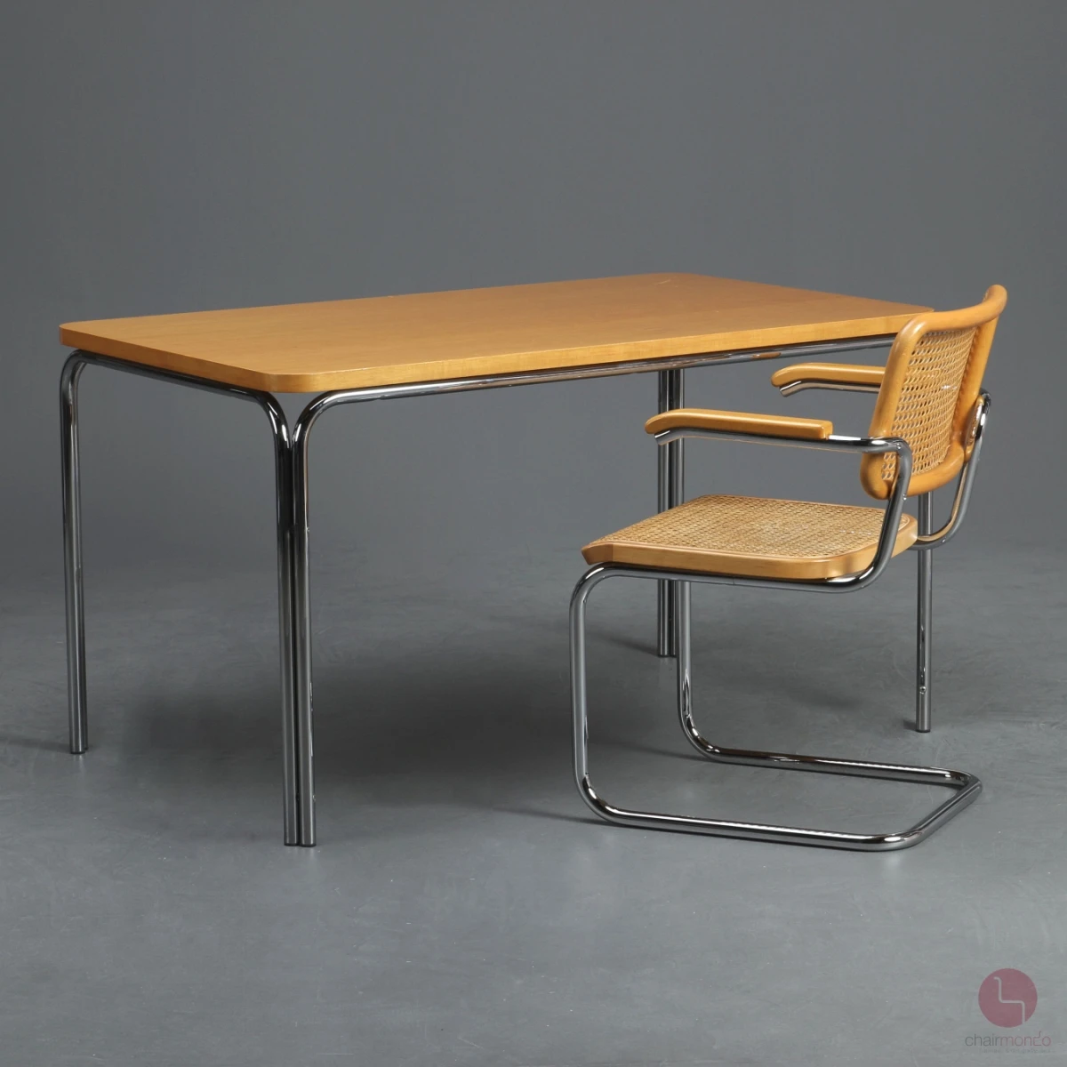 Thonet 1033 Esstisch Schreibtisch Buche