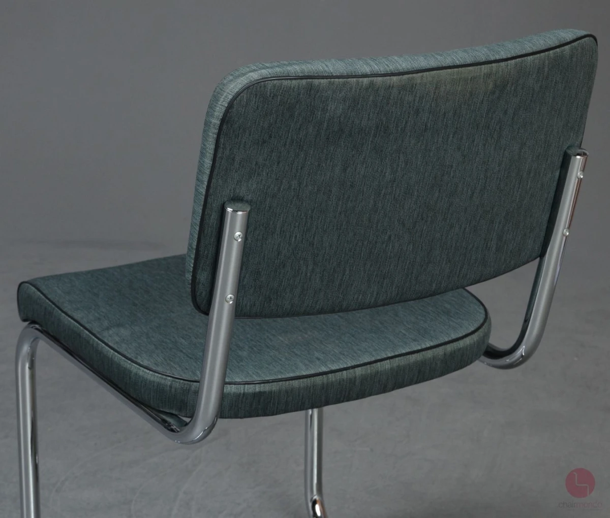 Thonet S32 PV Freischwinger Stoff Grün Grau mit Vollpolster gebraucht