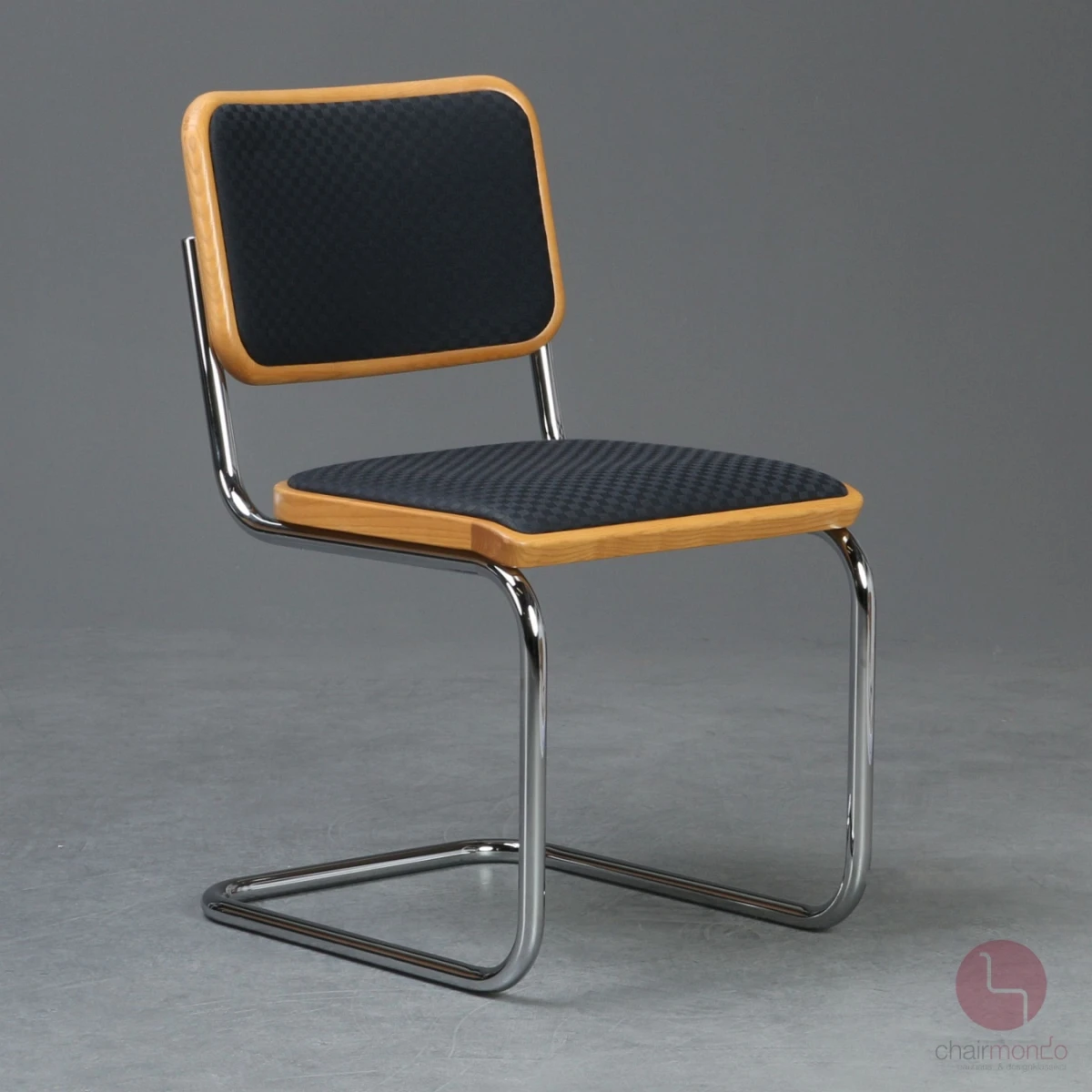 Thonet S23 P Freischwinger mit Stoff Polster Schwarz Thonet S23 P Freischwinger mit Stoff Polster Schwarz