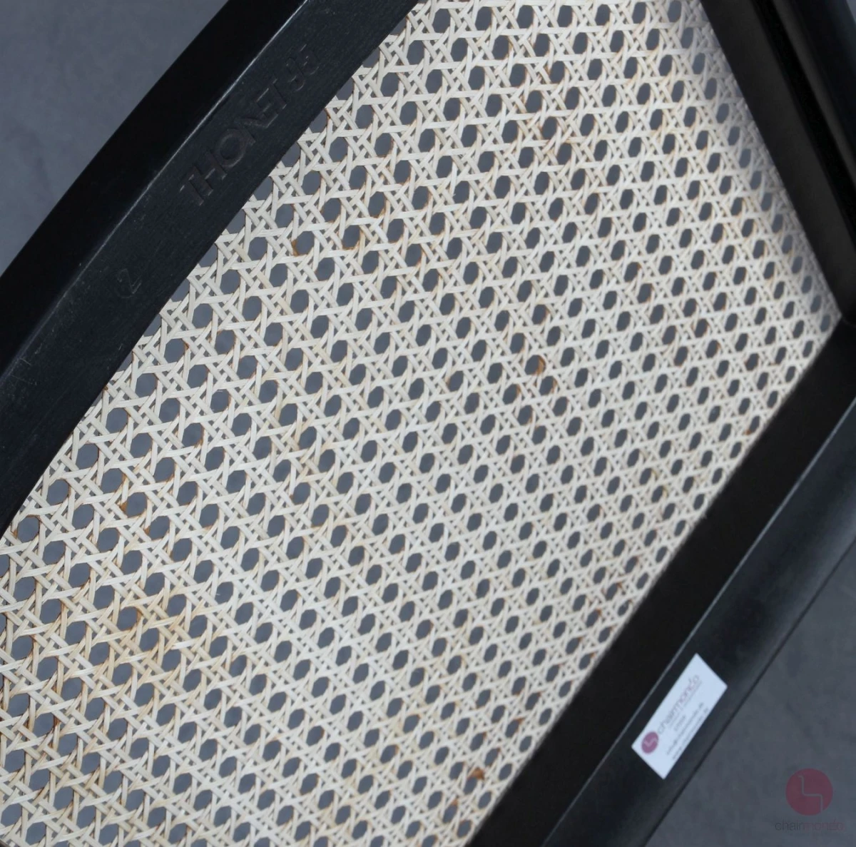 Thonet S32 Freischwinger, Gestell Schwarz mit Wiener Geflecht, gebraucht