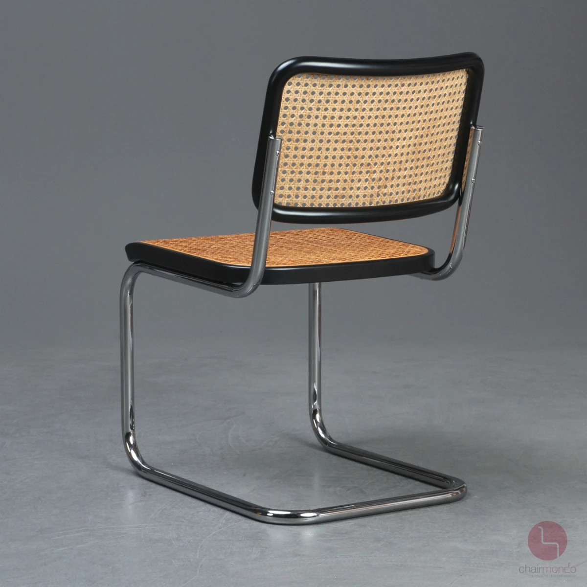 Thonet S32 Freischwinger mit Wiener Geflecht und schöner Patina gebraucht Thonet S32 Freischwinger mit Wiener Geflecht und schöner Patina gebraucht