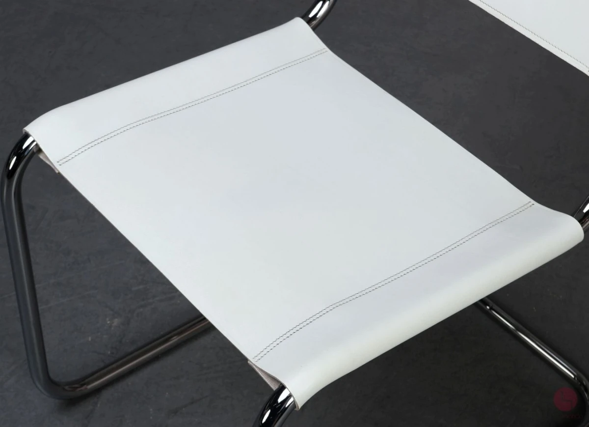 Thonet S33 Freischwinger Leder Weiß gebraucht Thonet S33 Freischwinger Leder Weiß gebraucht