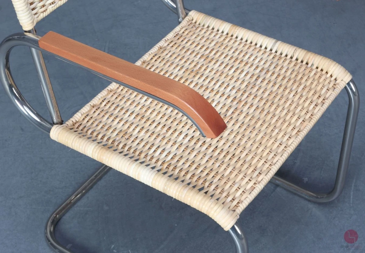 Tecta D40 Freischwinger mit neuem Natur-Geflecht, gebraucht Tecta D40 Freischwinger mit neuem Natur-Geflecht, gebraucht