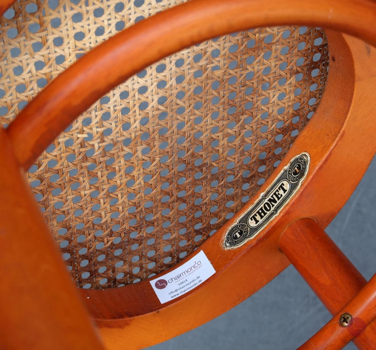 Thonet 204 RH Barhocker mit Geflecht Orange, gebraucht Thonet 204 RH Barhocker mit Geflecht Orange, gebraucht