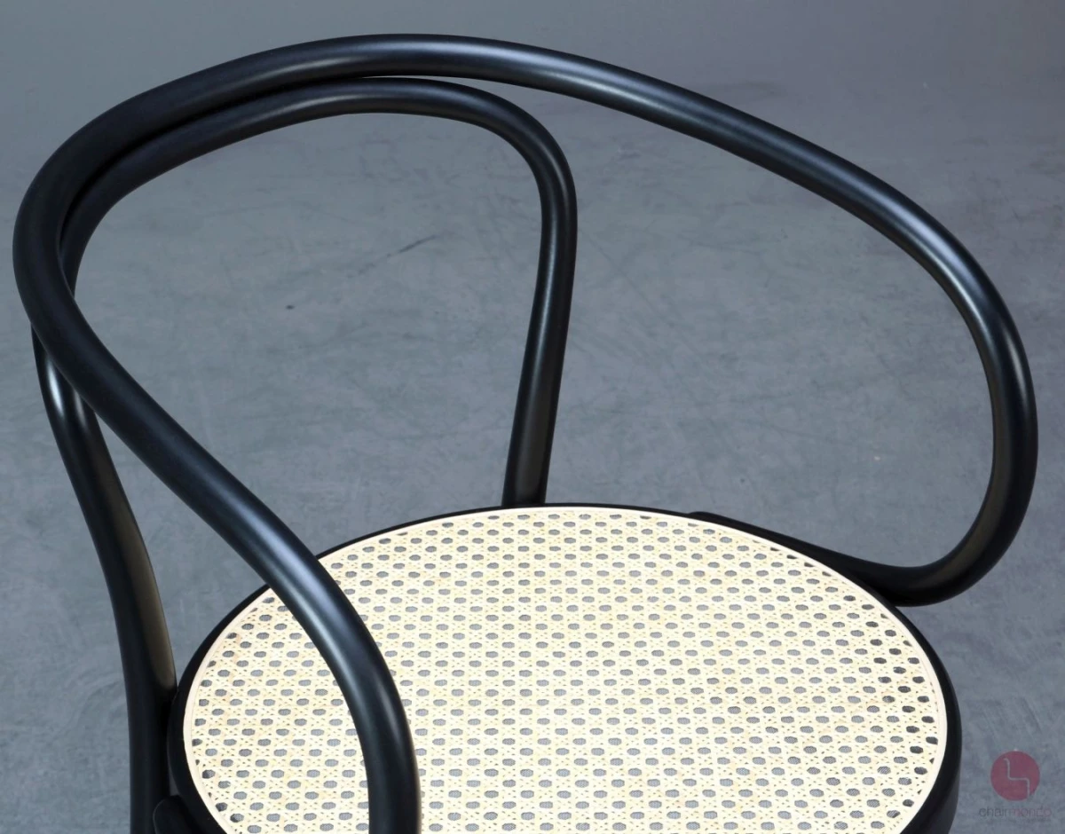 Thonet 209 Bugholzstuhl Schwarz mit neuem Geflecht + Stützgewebe Thonet 209 Bugholzstuhl Schwarz mit neuem Geflecht + Stützgewebe