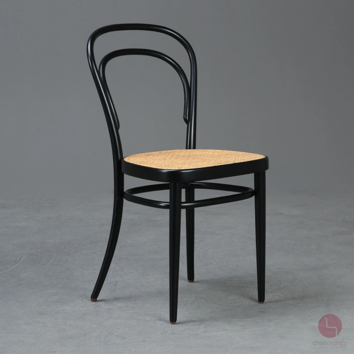 Thonet 214 in Schwarz mit schöner Patina