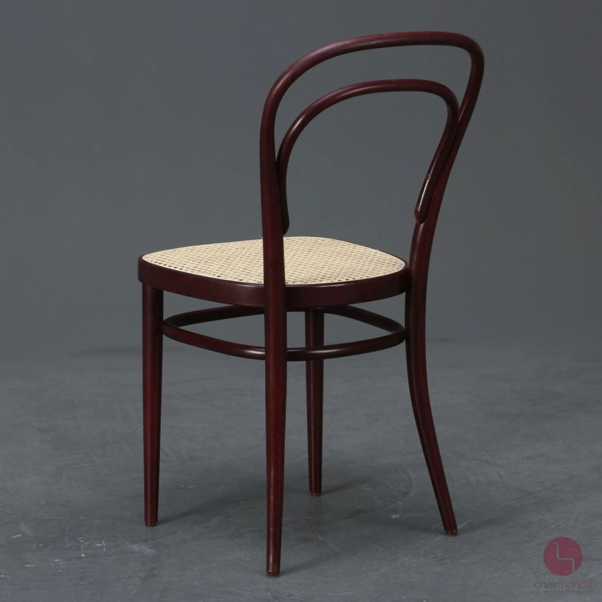 Thonet 214 Mahagoni Braun Bugholzstuhl mit neuem Geflecht gebraucht Thonet 214 Mahagoni Braun Bugholzstuhl mit neuem Geflecht gebraucht
