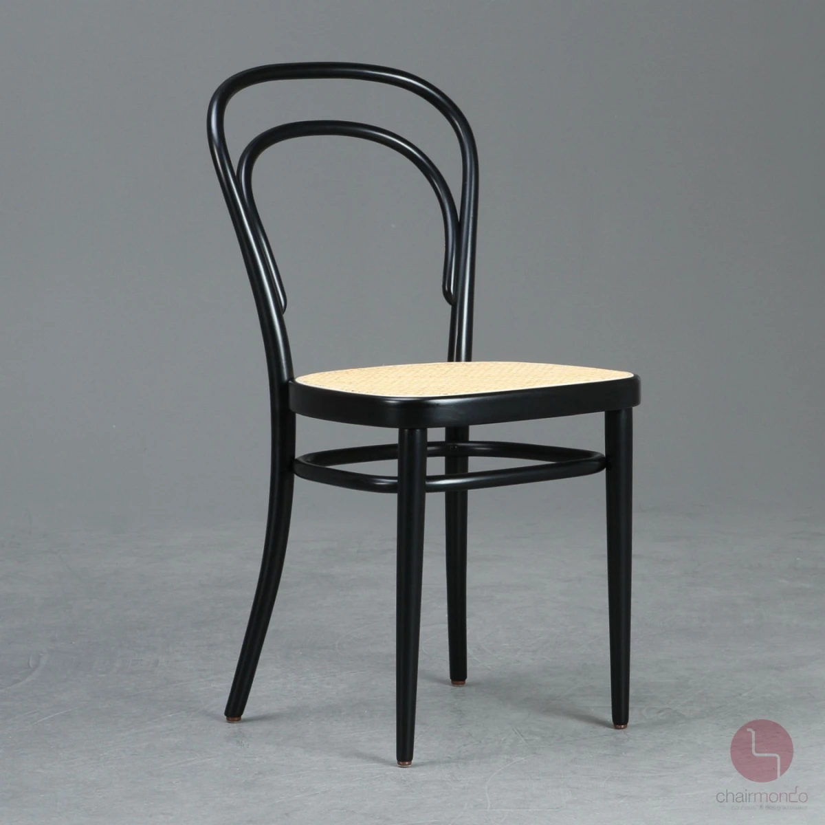Thonet 214 Bugholz Stuhl Schwarz mit erneuertem Geflecht