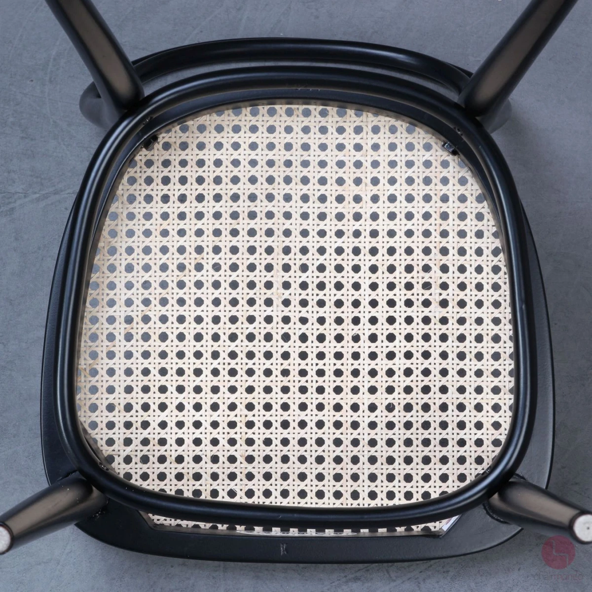 Thonet 214 Bugholz Stuhl Schwarz mit erneuertem Geflecht