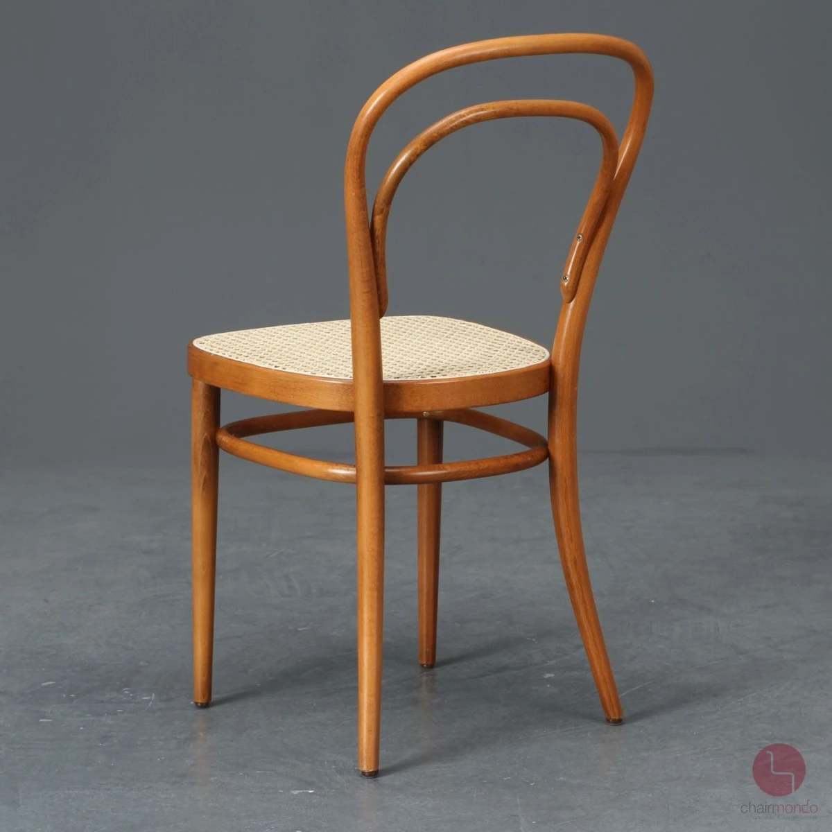 Thonet 214 Kirschbaum Braun Bugholzstuhl mit neuem Geflecht gebraucht Thonet 214 Kirschbaum Braun Bugholzstuhl mit neuem Geflecht gebraucht