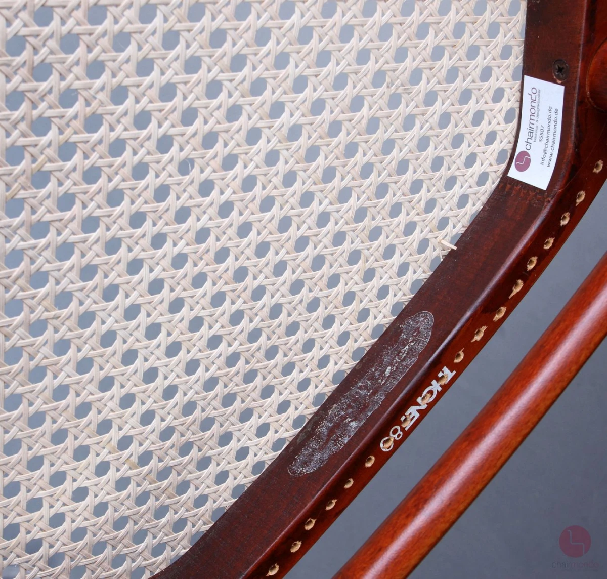 Thonet 214 F Bugholzstuhl Mahagoni mit Geflecht gebraucht