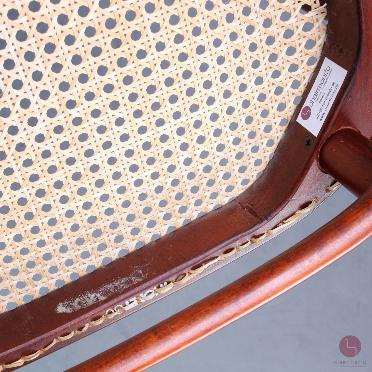 Thonet 214 F Mahagoni Braun Bugholzstuhl mit Geflecht gebraucht Thonet 214 F Mahagoni Braun Bugholzstuhl mit Geflecht gebraucht