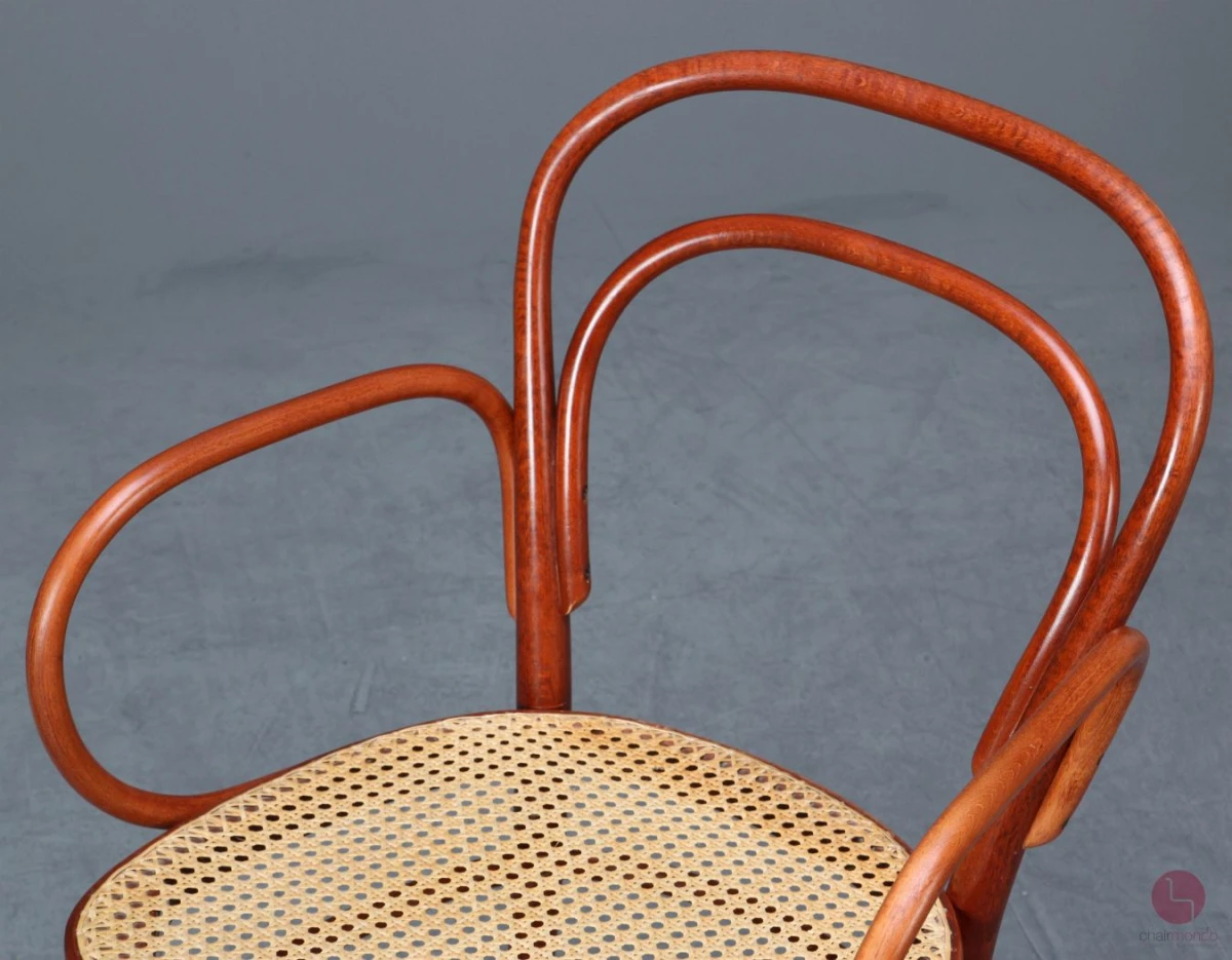 Thonet 214 F Mahagoni Braun Bugholzstuhl mit Geflecht gebraucht Thonet 214 F Mahagoni Braun Bugholzstuhl mit Geflecht gebraucht
