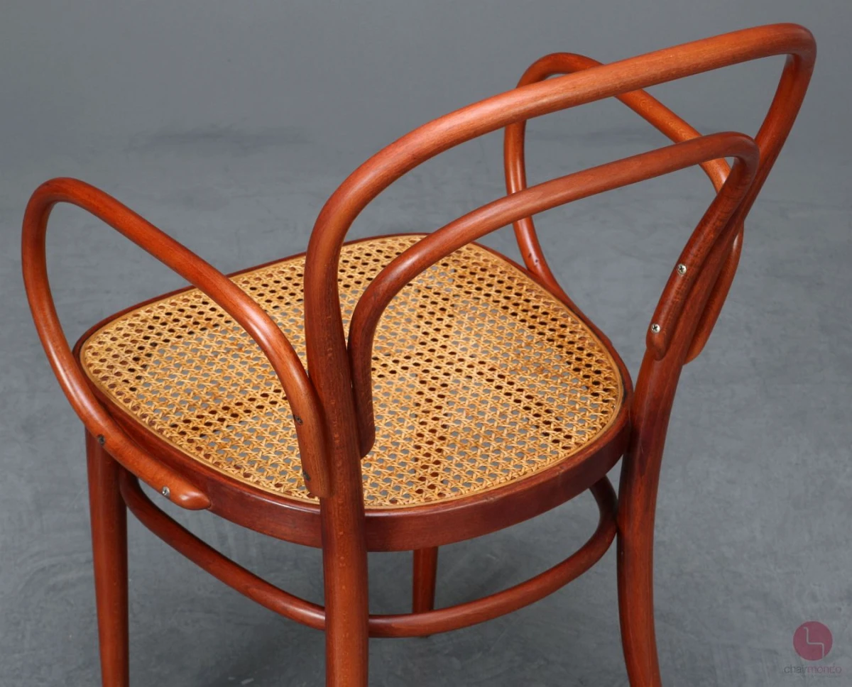 Thonet 214 F Mahagoni Braun Bugholzstuhl mit Geflecht gebraucht Thonet 214 F Mahagoni Braun Bugholzstuhl mit Geflecht gebraucht