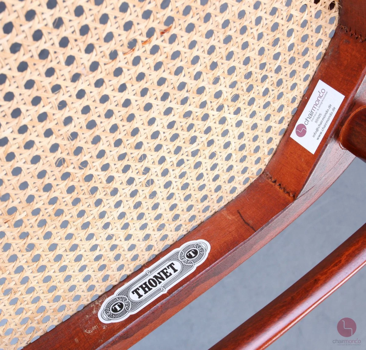Thonet 214 F Mahagoni Braun Bugholzstuhl mit Geflecht gebraucht Thonet 214 F Mahagoni Braun Bugholzstuhl mit Geflecht gebraucht