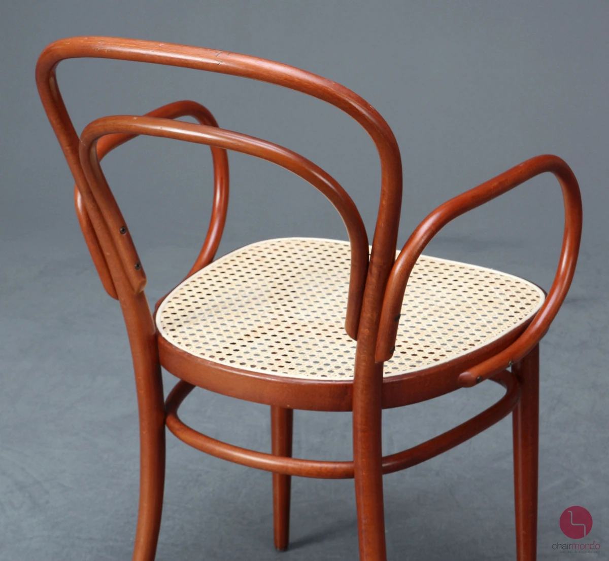 Thonet 214 F Bugholzstuhl Mahagoni mit Geflecht gebraucht