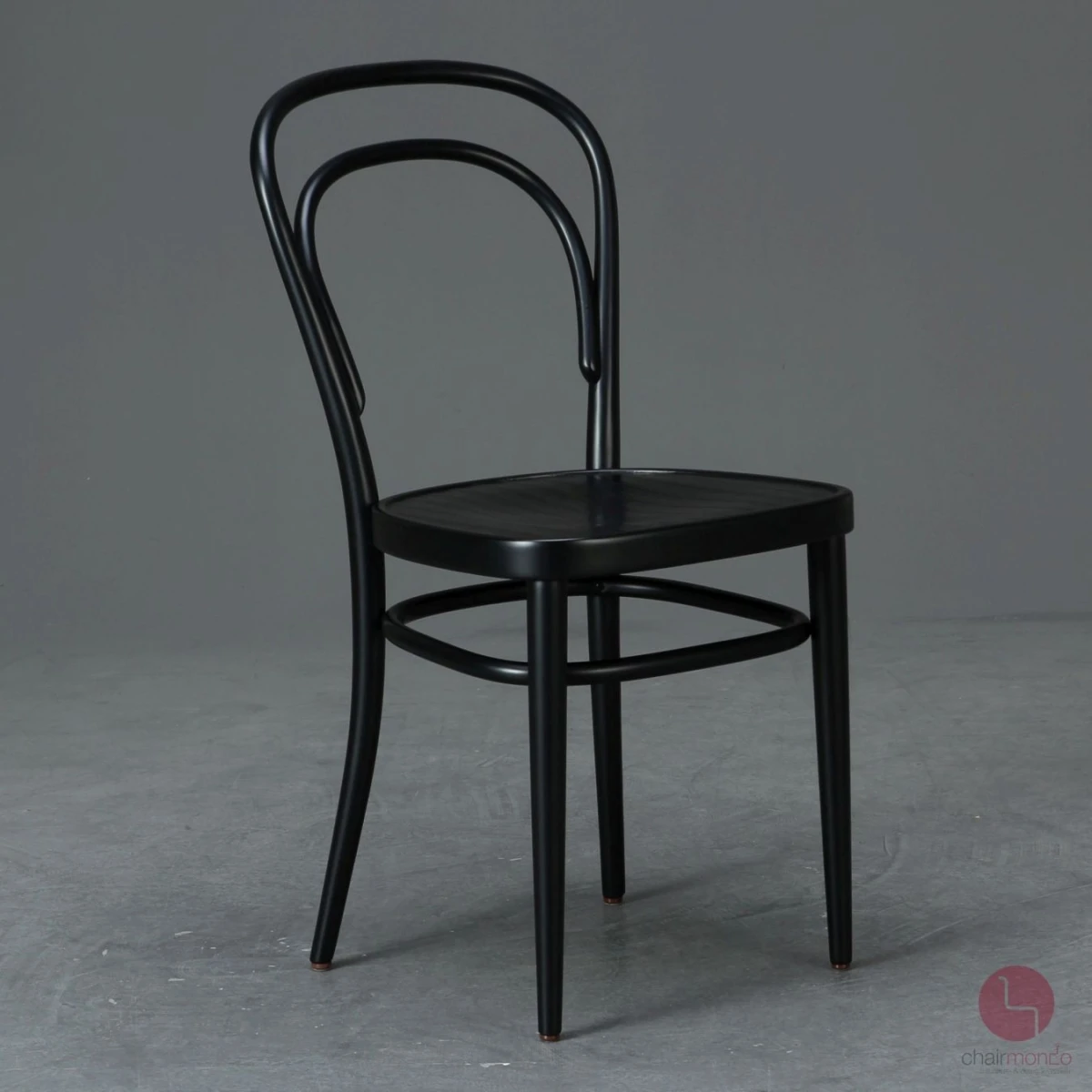 Thonet 214 M Schwarz Bugholzstuhl mit Muldensitz gebraucht Thonet 214 M Schwarz Bugholzstuhl mit Muldensitz gebraucht