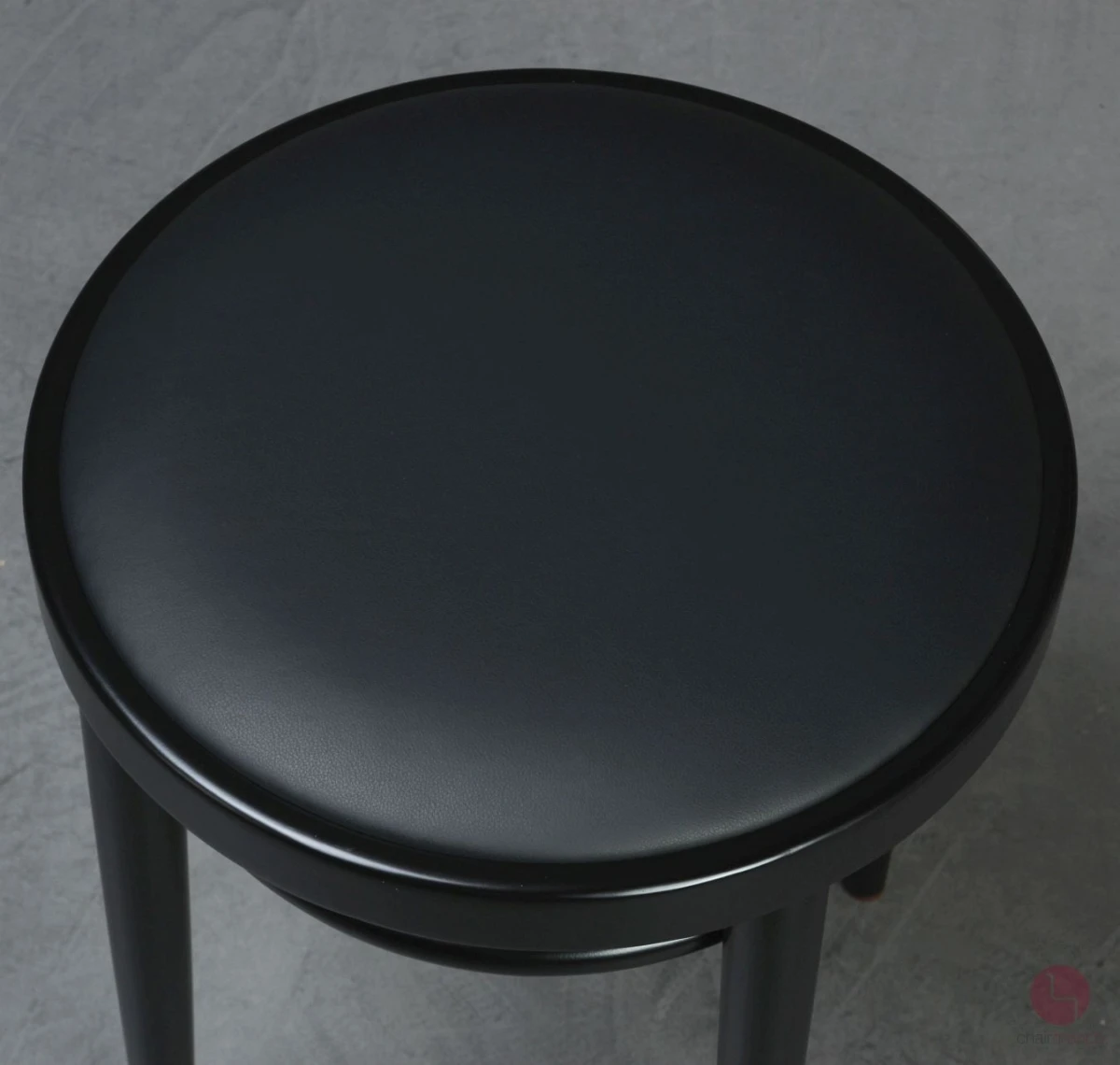 Thonet 214 PH Hocker mit neuem Leder schwarz