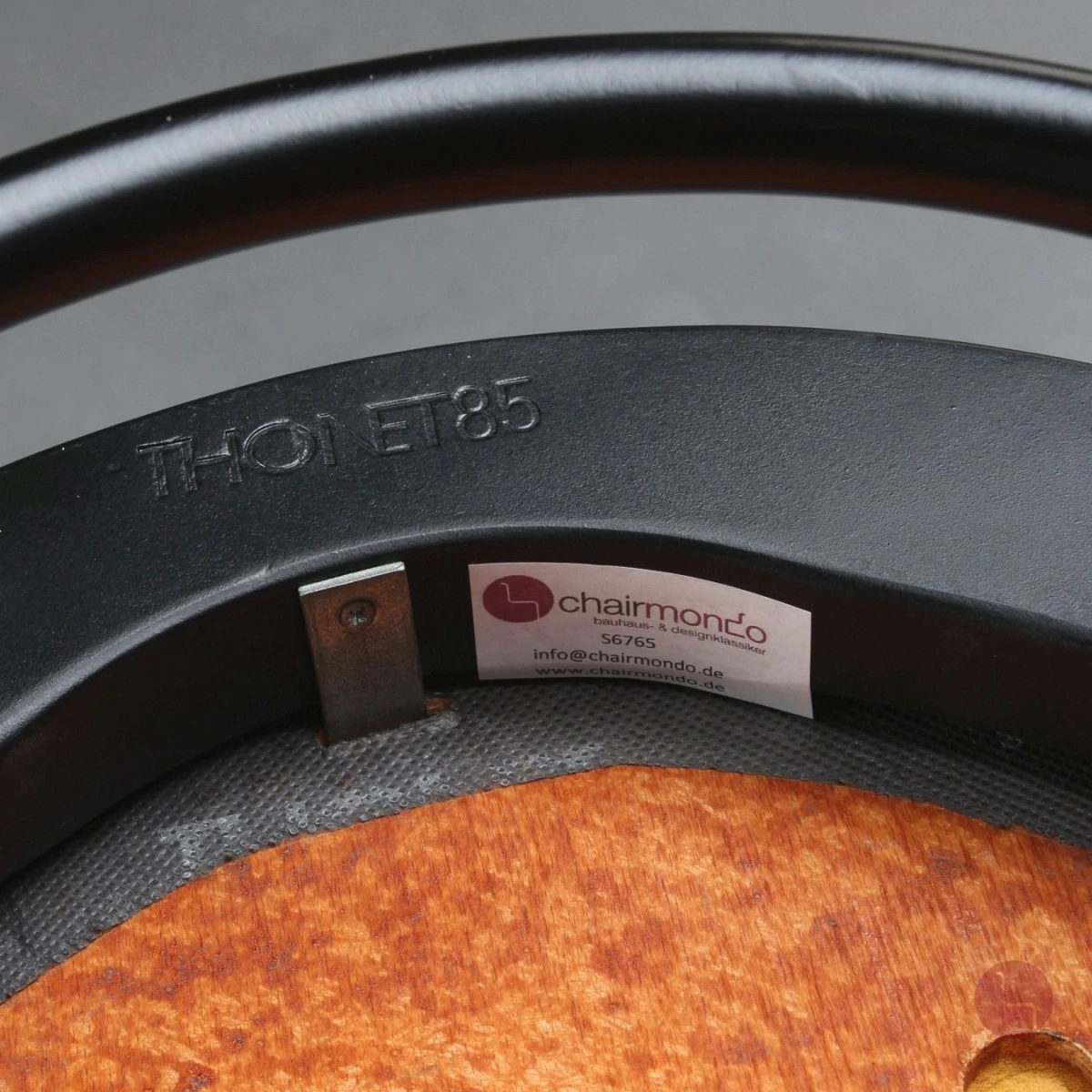 Thonet 214 PH Hocker mit neuem Leder schwarz