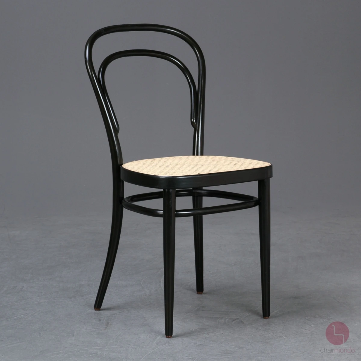 Thonet 214 Bugholz Stuhl in Schwarz mit neuem Wiener Geflecht gebraucht