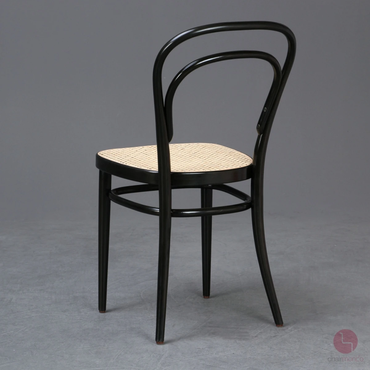 Thonet 214 Bugholz Stuhl in Schwarz mit neuem Wiener Geflecht gebraucht