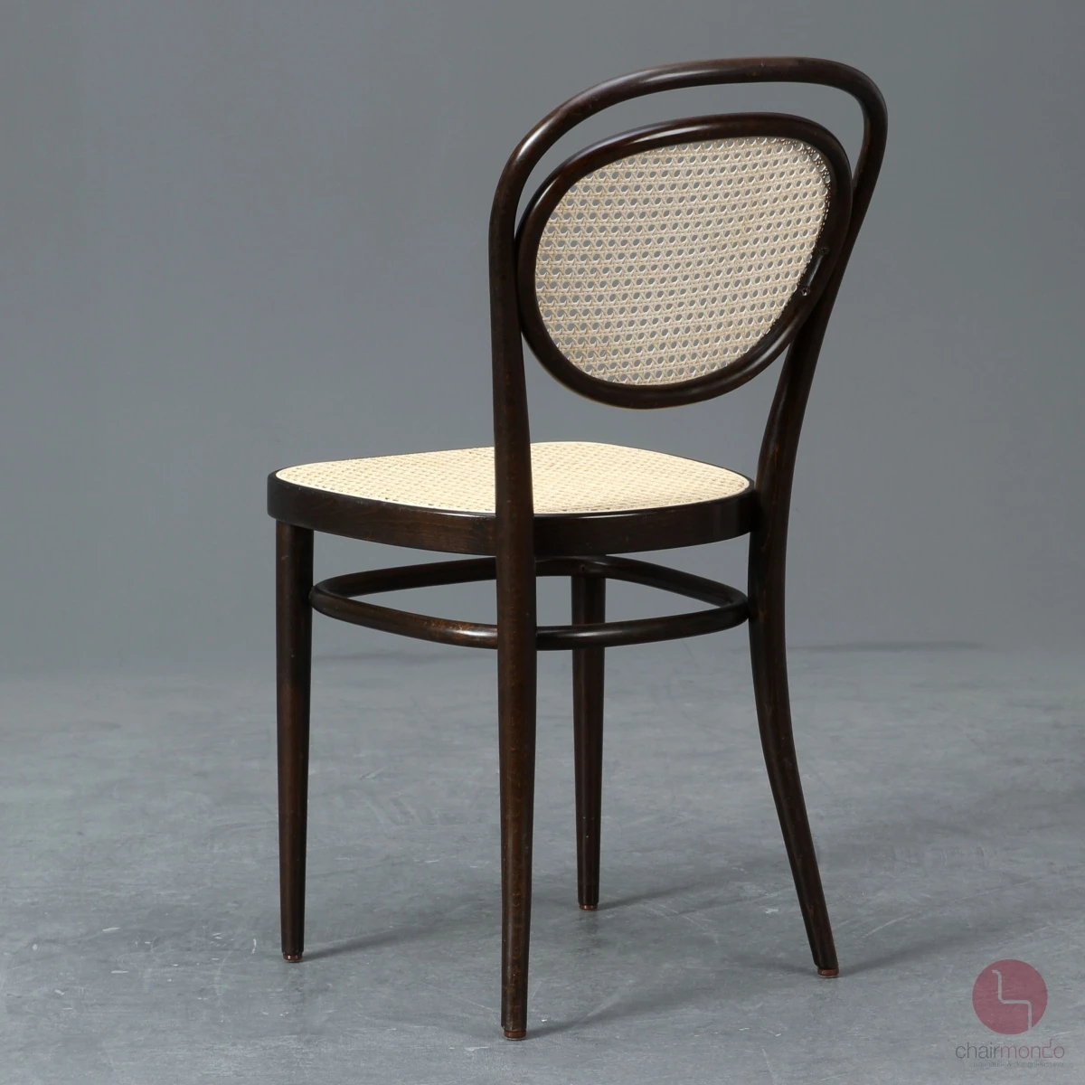 Thonet 215 R Dunkelbraun Bugholzstuhl mit neuem Geflecht gebraucht Thonet 215 R Dunkelbraun Bugholzstuhl mit neuem Geflecht gebraucht