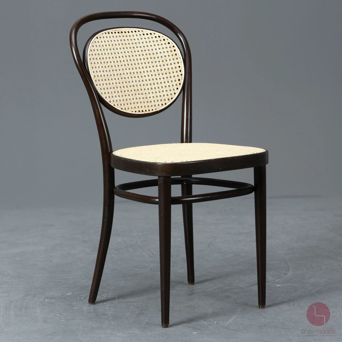 Thonet 215 R Dunkelbraun Bugholzstuhl mit neuem Geflecht gebraucht Thonet 215 R Dunkelbraun Bugholzstuhl mit neuem Geflecht gebraucht
