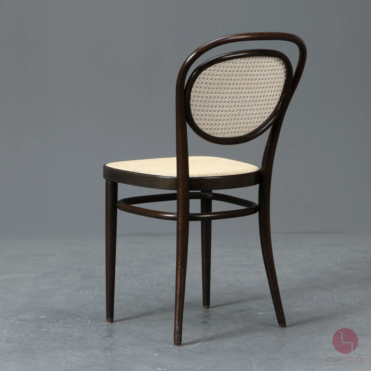 Thonet 215 R Dunkelbraun Bugholzstuhl mit neuem Geflecht gebraucht Thonet 215 R Dunkelbraun Bugholzstuhl mit neuem Geflecht gebraucht