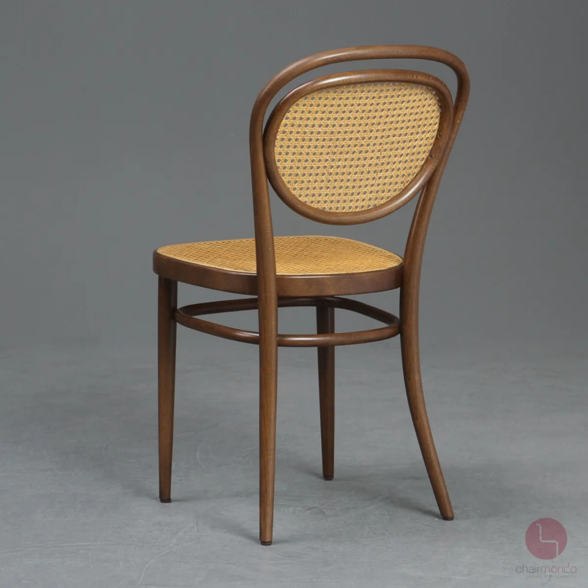 Thonet 215 R Bugholz Stuhl Nussbaum Braun mit Patina Wiener Geflecht gerbaucht