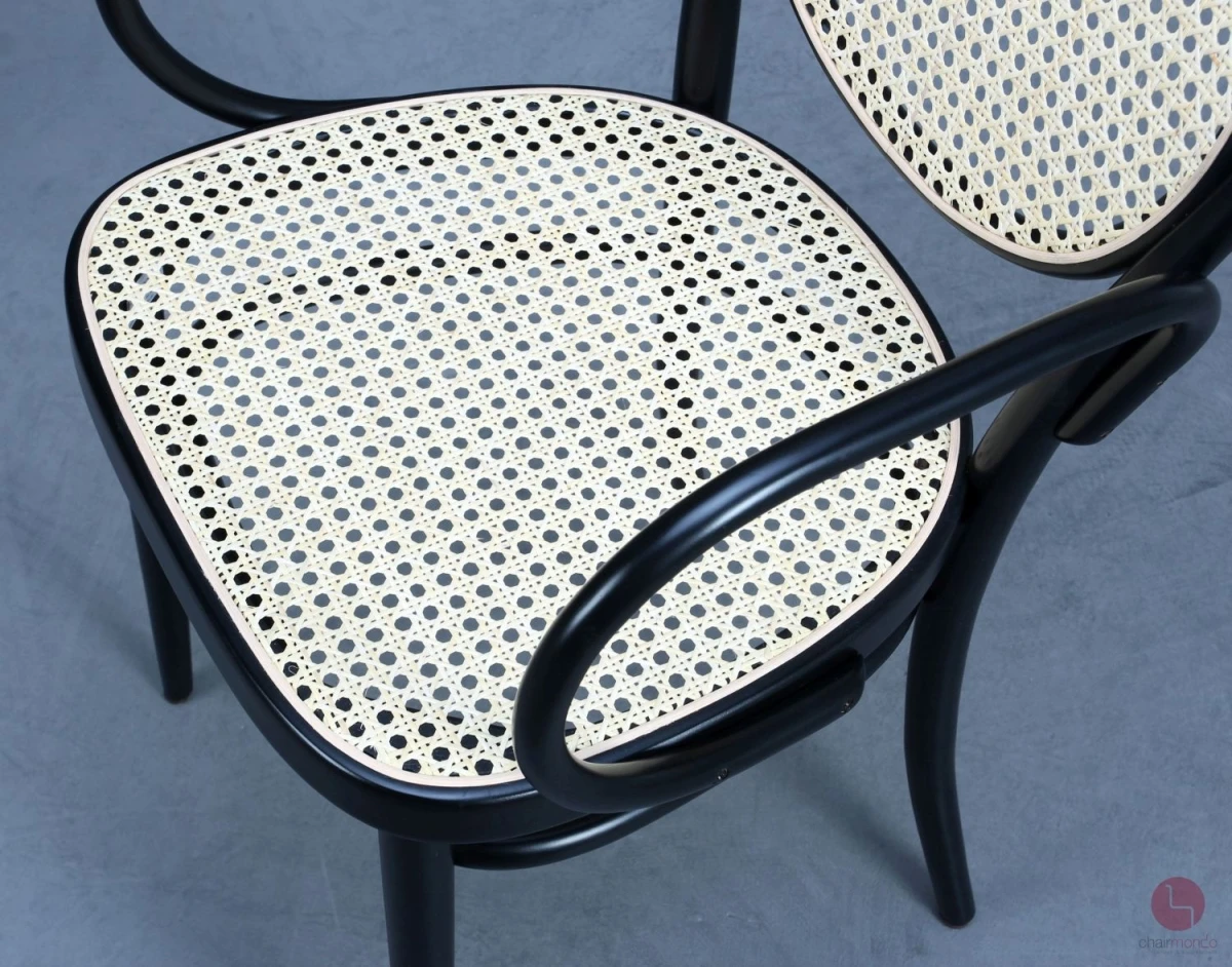 Thonet-215-RF-Bugholzstuhl-Schwarz-gebraucht-S3144-Detailansicht-Sitzfläche-3 Thonet-215-RF-Bugholzstuhl-Schwarz-gebraucht-S3144-Detailansicht-Sitzfläche-3
