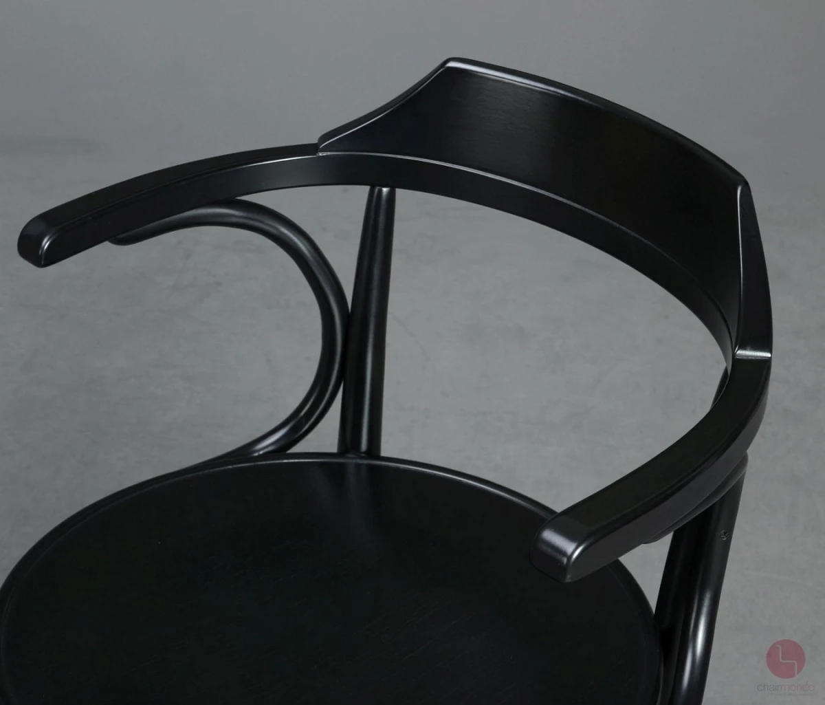 Thonet 233 M Bugholz Stuhl in Schwarz gebraucht