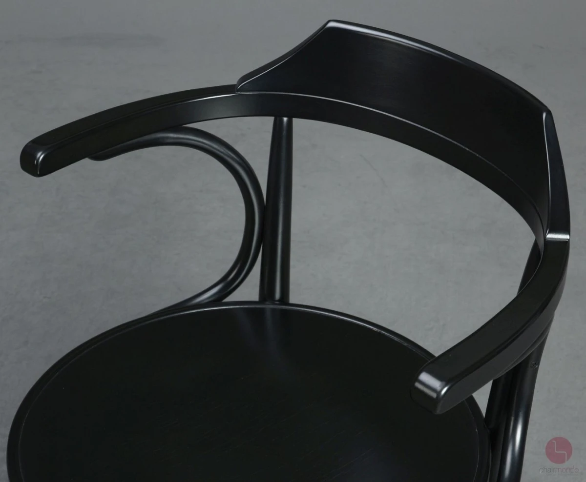 Thonet 233 M Bugholz Stuhl in Schwarz gebraucht