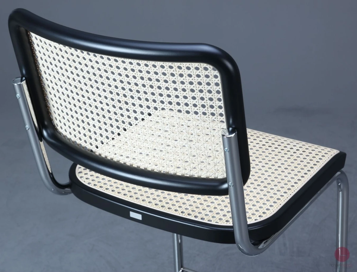 Thonet S32 VH Barstuhl mit Geflecht und Stützgewebe inkl. Filzgleiter Thonet S32 VH Barstuhl mit Geflecht und Stützgewebe inkl. Filzgleiter