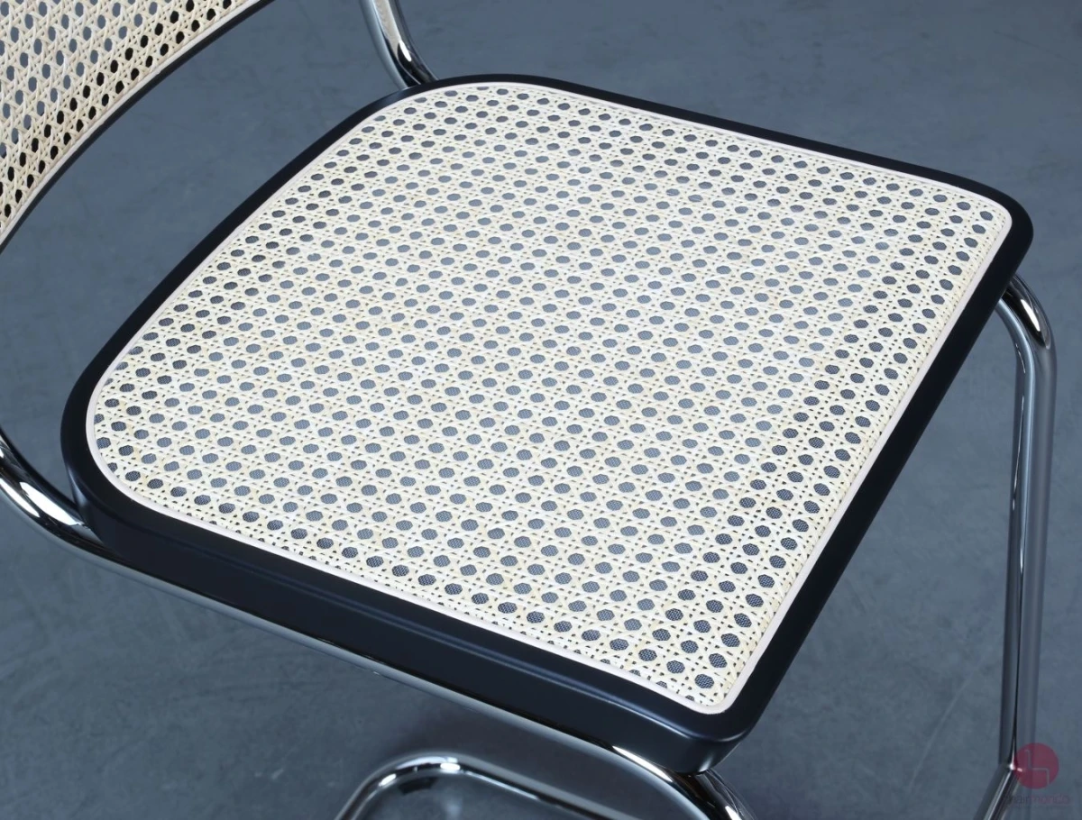 Thonet S32 VH Barstuhl mit Geflecht und Stützgewebe inkl. Filzgleiter Thonet S32 VH Barstuhl mit Geflecht und Stützgewebe inkl. Filzgleiter