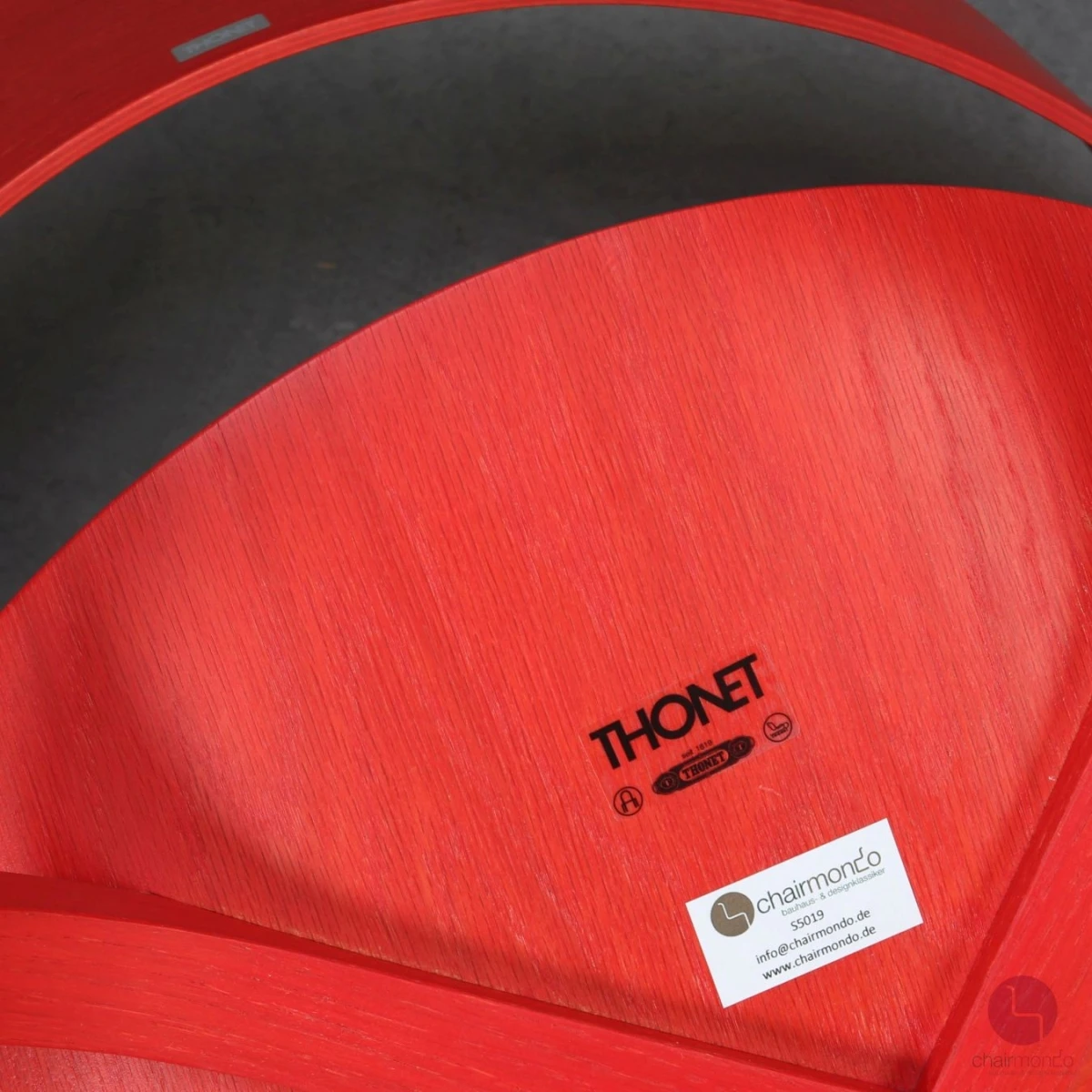 Thonet 404 F Bugholzstuhl Rot Holzstuhl Stefan Diez gebraucht Thonet 404 F Bugholzstuhl Rot Holzstuhl Stefan Diez gebraucht