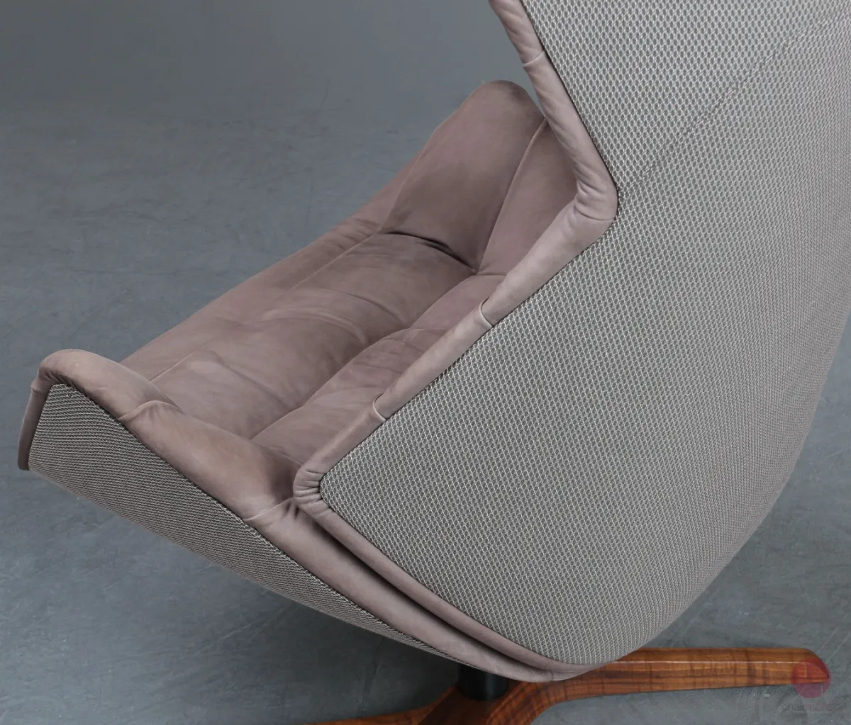 Thonet 808 Lounge Sessel mit Hocker Leder Braun Gestell Nussbaum gebraucht
