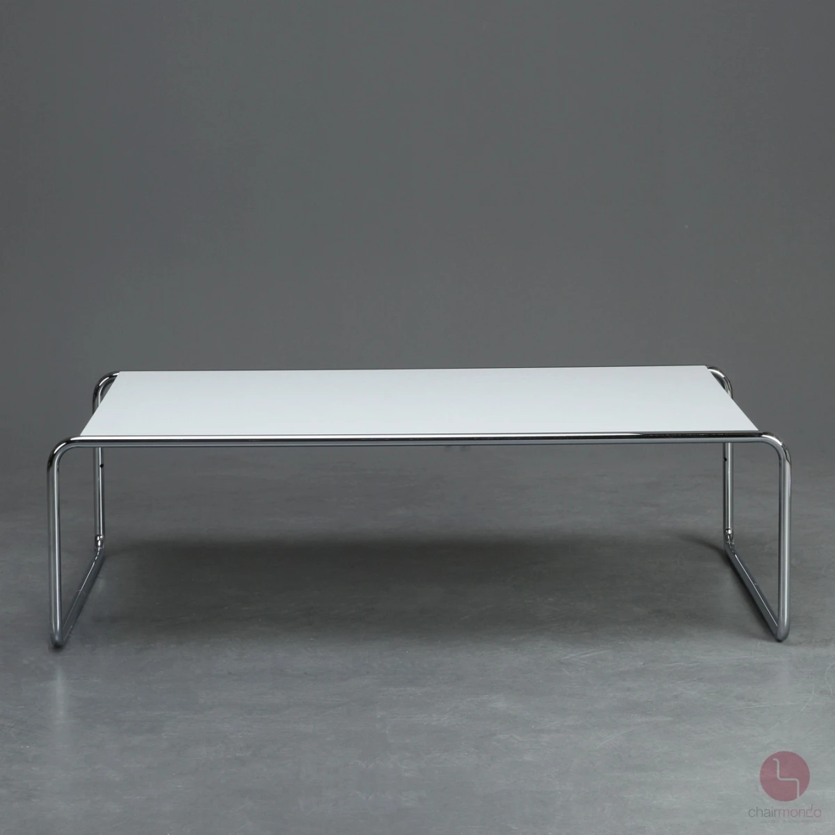 Thonet B20 b Beistelltisch mit weißer Platte