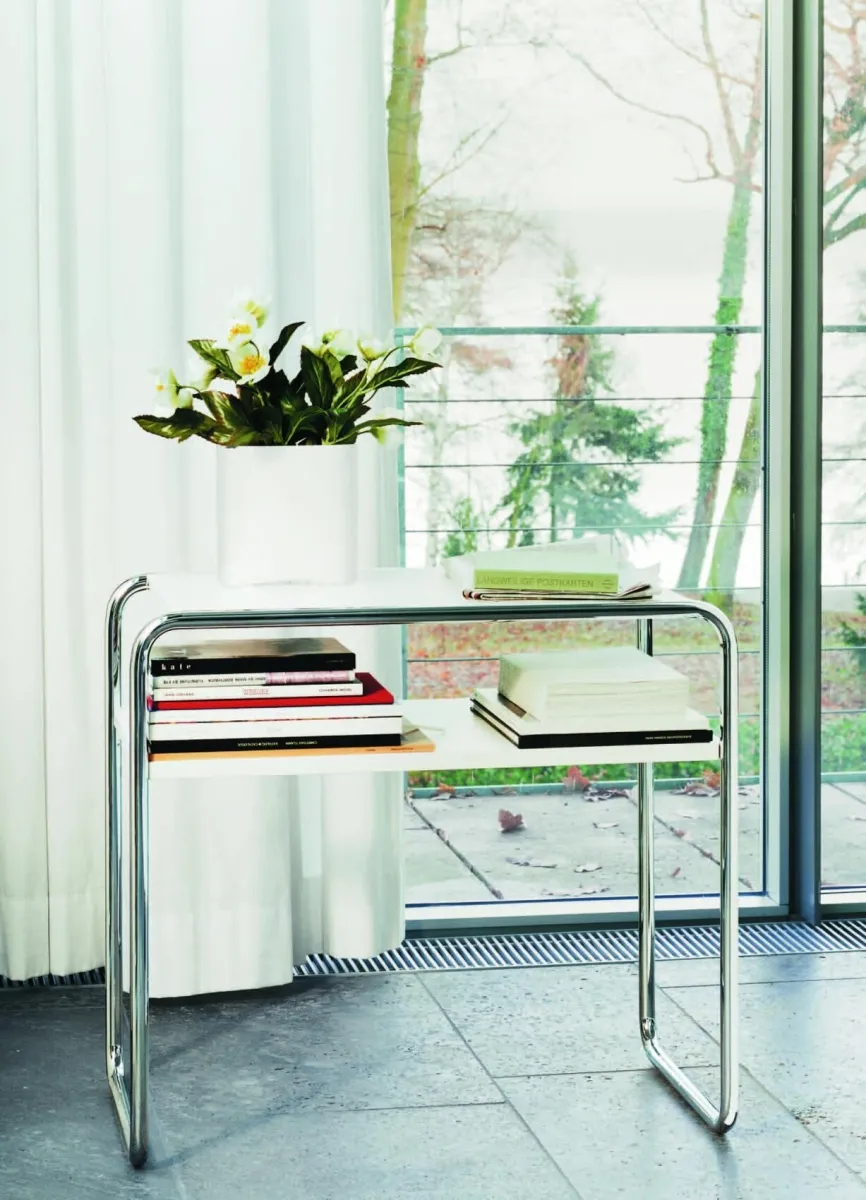Thonet B9 d/1 Beistelltisch weiß Interieubild