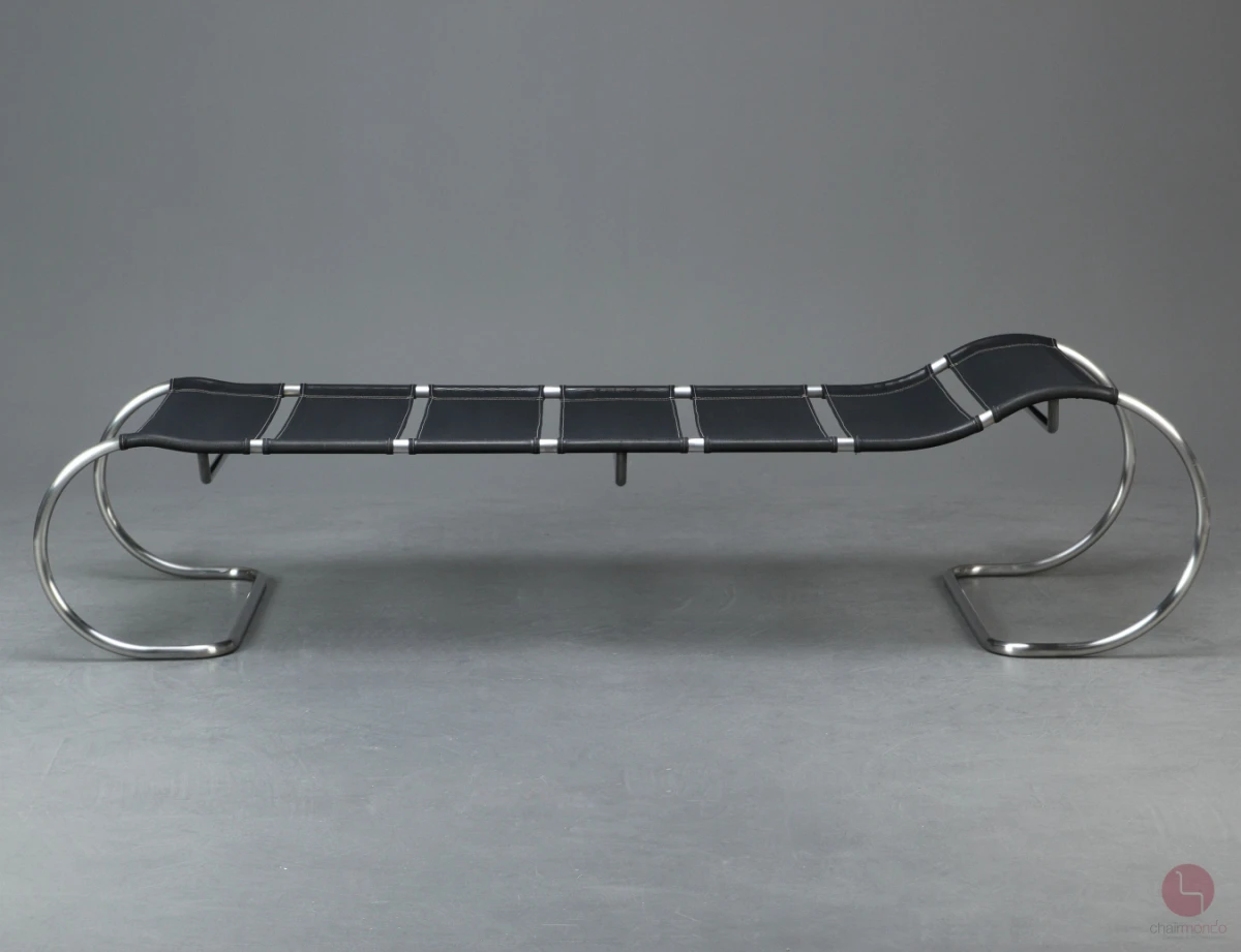 Thonet Liege LS22 Seitenansicht rechts Thonet Liege LS22 Seitenansicht rechts