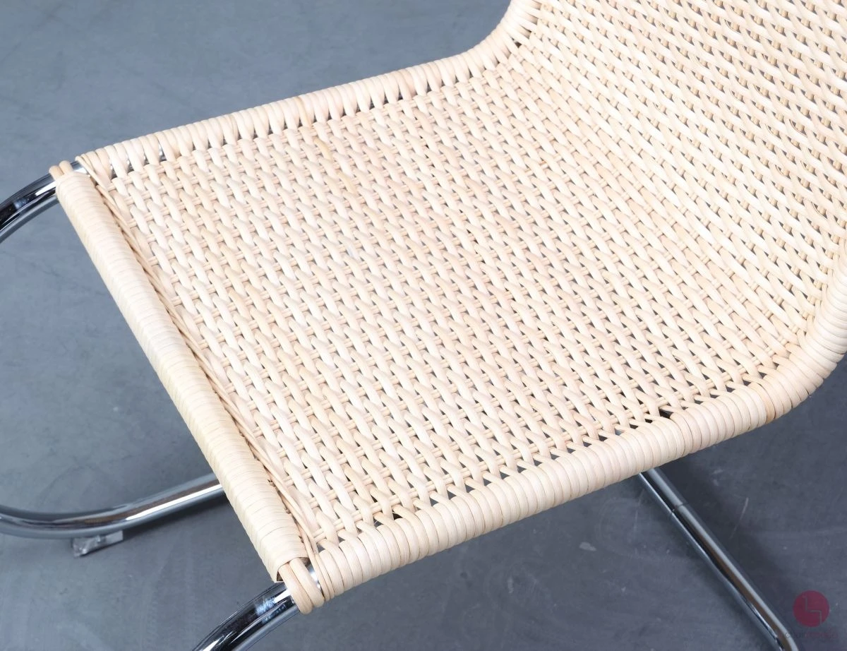 Thonet S533 R Freischwinger Sessel mit neuem Geflecht, gebraucht Thonet S533 R Freischwinger Sessel mit neuem Geflecht, gebraucht